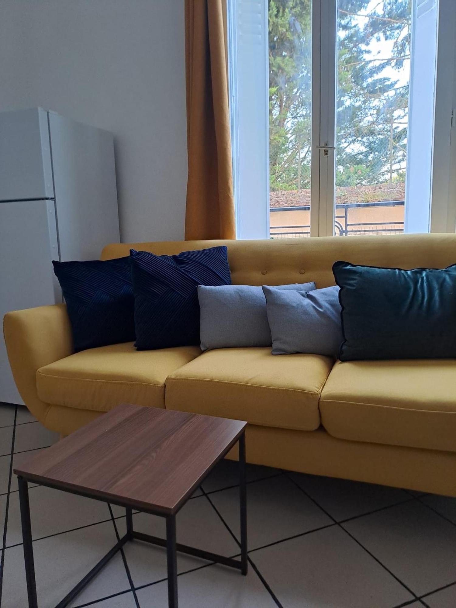 Appartement Coeur De Troyes Exterior foto